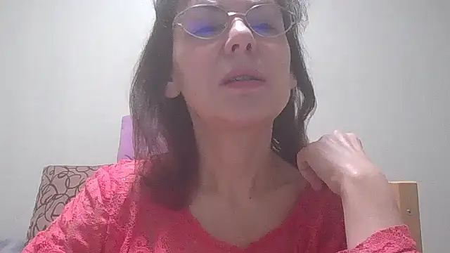 Snapshot of HollyJewel chatting on 11, 2, 2025 HollyJewel online show from 11, 2, 2025