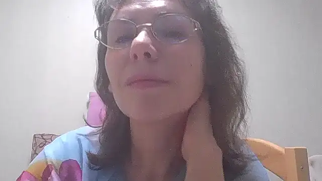 Snapshot of HollyJewel chatting on 12, 2, 2025 HollyJewel online show from 12, 2, 2025