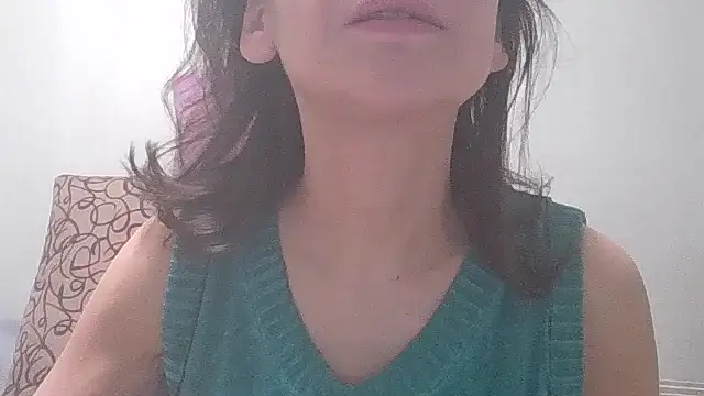 Snapshot of HollyJewel chatting on 7, 3, 2025 HollyJewel online show from 7, 3, 2025