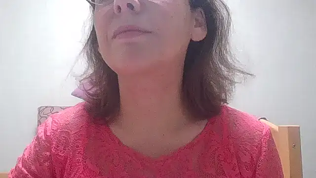 Snapshot of HollyJewel chatting on 7, 11, 2025 HollyJewel online show from 7, 11, 2025