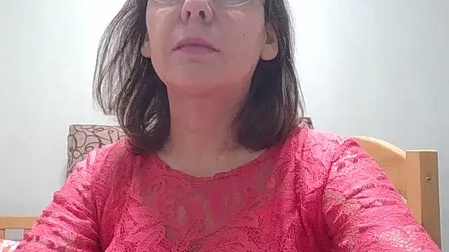 Snapshot of HollyJewel chatting on 15, 12, 2025 HollyJewel online show from 15, 12, 2025