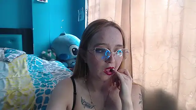 Snapshot of Liaroberts1 chatting on 30, 1, 2025 Liaroberts1 online show from 30, 1, 2025