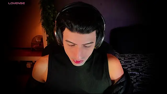 newjeff online show from 4, 12, 2025