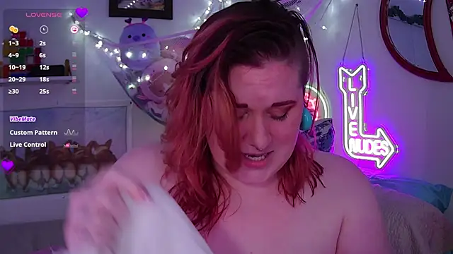 opalreigning online show from 13, 2, 2025