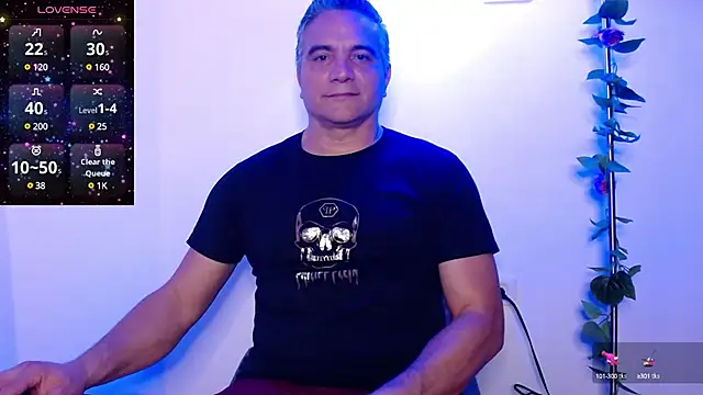 Snapshot of golden_punisher chatting on 19, 3, 2025 golden punisher online show from 19, 3, 2025