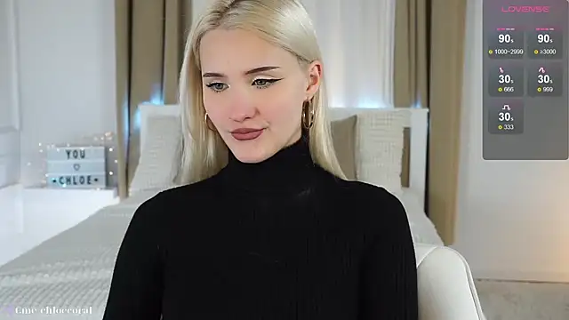 Snapshot of ChloeCoral chatting on 17, 2, 2025 ChloeCoral online show from 17, 2, 2025