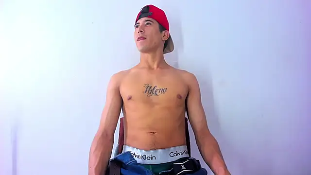 Snapshot of Jhonn_Rhyss chatting on 7, 2, 2025 Jhonn Rhyss online show from 7, 2, 2025