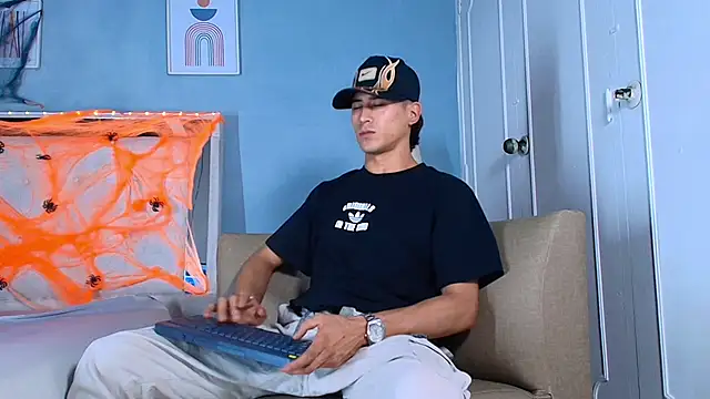 Snapshot of Jhonn_Rhyss chatting on 5, 10, 2025 Jhonn Rhyss online show from 5, 10, 2025
