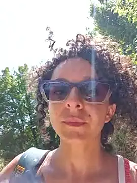 Snapshot of Emily_Posh chatting on 14, 7, 2026 Emily Posh online show from 14, 7, 2026