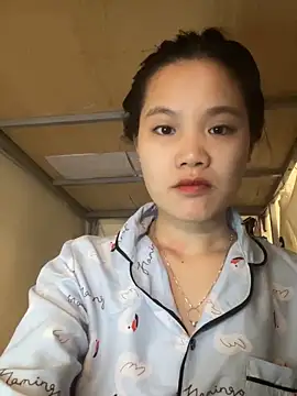 Snapshot of Be-MyMy chatting on 1, 1, 2025 Be-MyMy online show from 1, 1, 2025