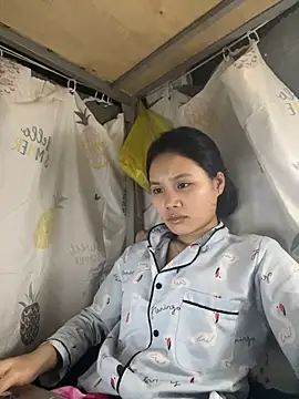 Snapshot of Be-MyMy chatting on 1, 3, 2025 Be-MyMy online show from 1, 3, 2025