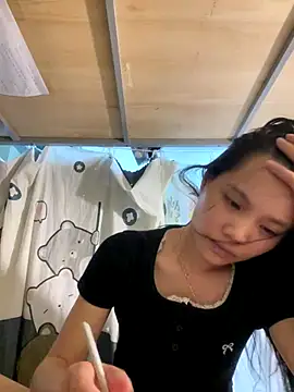 Snapshot of Be-MyMy chatting on 23, 9, 2025 Be-MyMy online show from 23, 9, 2025