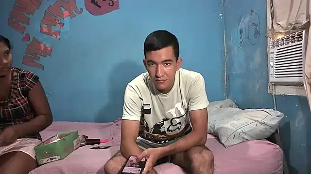 Sweetiefoxxx online show from 5, 2, 2025