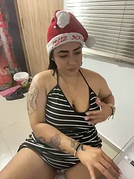 Snapshot of marta201_alfaro chatting on 7, 12, 2024 marta201 alfaro online show from 7, 12, 2024