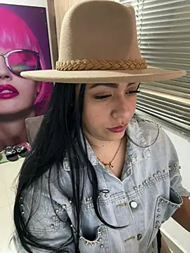 Snapshot of marta201_alfaro chatting on 3, 2, 2025 marta201 alfaro online show from 3, 2, 2025