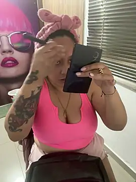 Snapshot of marta201_alfaro chatting on 3, 3, 2025 marta201 alfaro online show from 3, 3, 2025