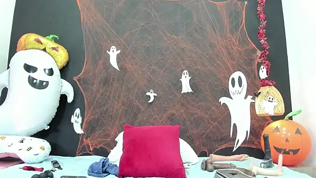 Luna smit08 online show from 28, 10, 2025