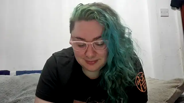 Bustycurves online show from 10, 3, 2026