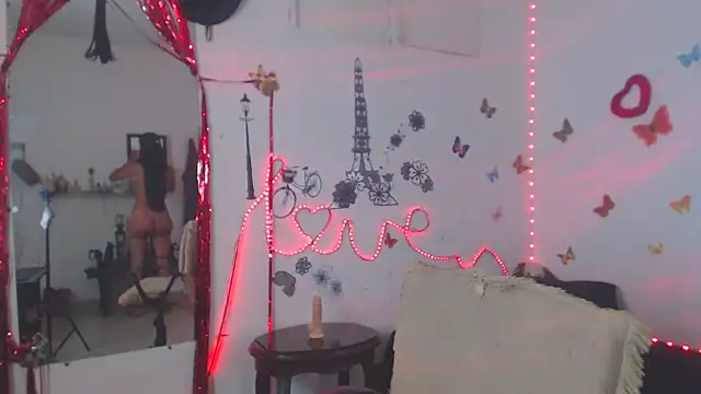 Snapshot of brigitht chatting on 27, 9, 2025 brigitht online show from 27, 9, 2025