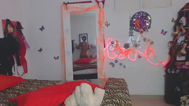 Snapshot of brigitht chatting on 22, 10, 2025 brigitht online show from 22, 10, 2025