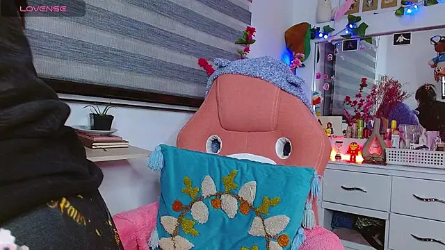 Littlerouse  online show from 23, 1, 2025