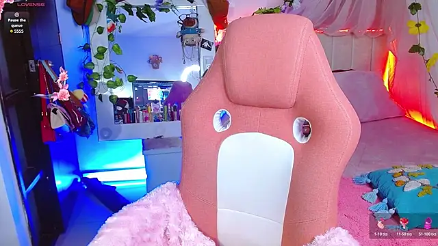 Snapshot of Littlerouse_ chatting on 12, 2, 2026 Littlerouse online show from 12, 2, 2026