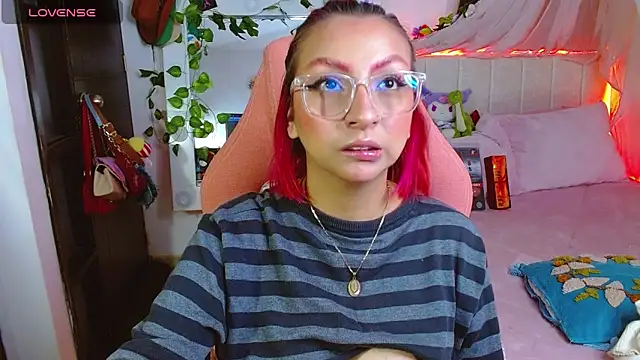 Snapshot of Littlerouse_ chatting on 17, 2, 2026 Littlerouse online show from 17, 2, 2026