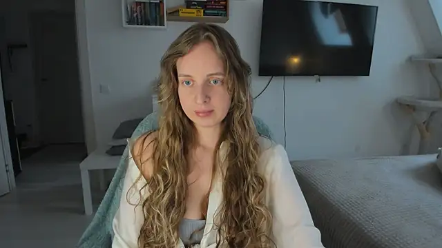 Snapshot of violet_blue_eyes chatting on 11, 11, 2025 violet blue eyes online show from 11, 11, 2025