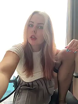 Livewithlucy online show from 17, 1, 2025