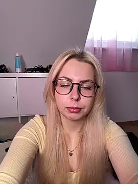 Livewithlucy online show from 8, 1, 2026