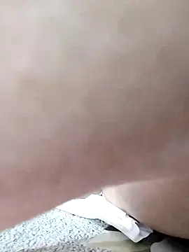 cream1299 online show from 6, 3, 2025