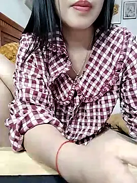 cream1299 online show from 13, 3, 2025