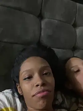 Crystal florez24 online show from 22, 2, 2025