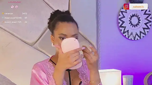 Snapshot of Nahomi_King chatting on 25, 2, 2025 Nahomi King online show from 25, 2, 2025