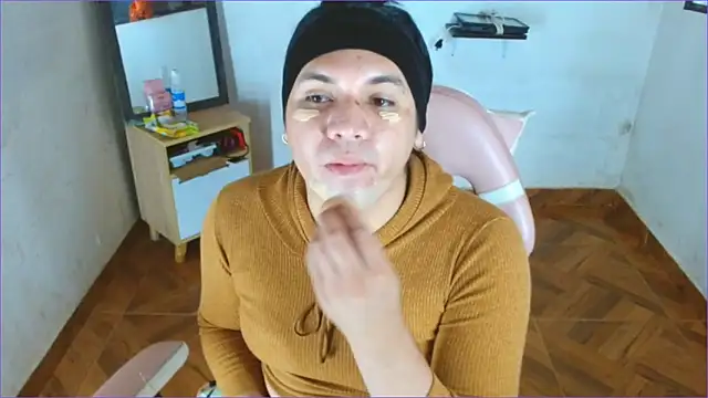 Snapshot of Geisha_Seniers chatting on 19, 9, 2025 Geisha Seniers online show from 19, 9, 2025