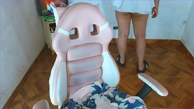 Snapshot of Geisha_Seniers chatting on 28, 9, 2025 Geisha Seniers online show from 28, 9, 2025