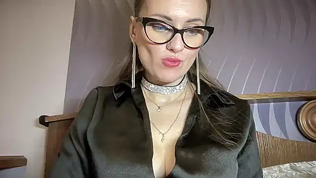 Snapshot of Viola_sweet chatting on 4, 2, 2025 Viola sweet online show from 4, 2, 2025