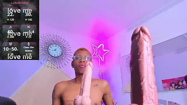 Tiffany Valentine15 online show from 10, 10, 2025