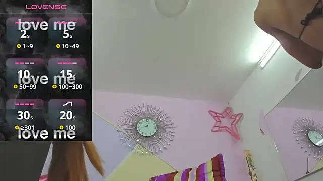 Tiffany Valentine15 online show from 31, 10, 2025