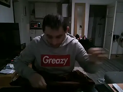 Snapshot of mihaimichael chatting on 18, 2, 2025 mihaimichael online show from 18, 2, 2025