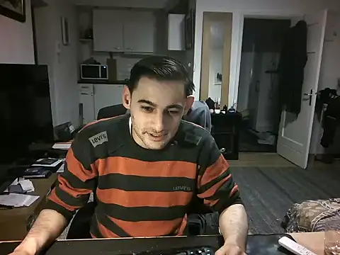 Snapshot of mihaimichael chatting on 22, 2, 2025 mihaimichael online show from 22, 2, 2025