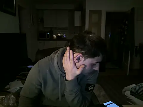Snapshot of mihaimichael chatting on 28, 2, 2025 mihaimichael online show from 28, 2, 2025