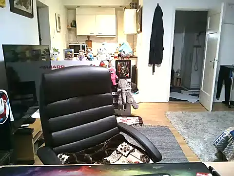 Snapshot of mihaimichael chatting on 21, 3, 2025 mihaimichael online show from 21, 3, 2025