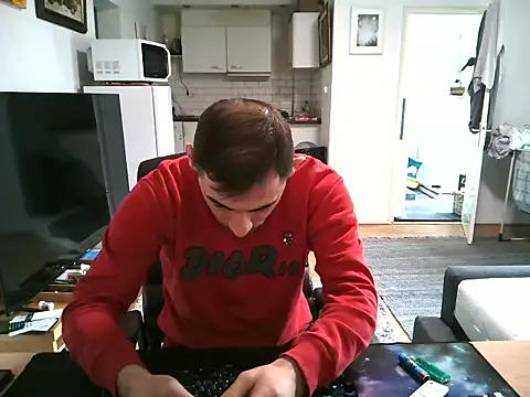 Snapshot of mihaimichael chatting on 16, 9, 2025 mihaimichael online show from 16, 9, 2025