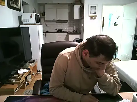 Snapshot of mihaimichael chatting on 10, 10, 2025 mihaimichael online show from 10, 10, 2025