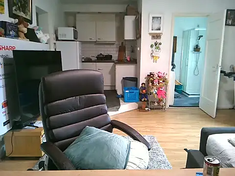 mihaimichael online show from 1, 12, 2025