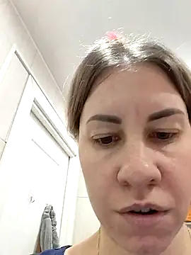 TherestlessKitty online show from 27, 10, 2025