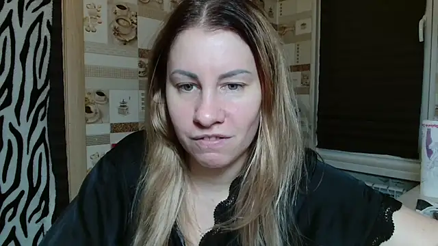 TherestlessKitty online show from 13, 4, 2026