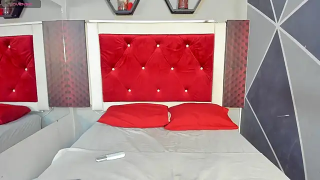 Snapshot of Karoll014 chatting on 29, 1, 2025 Karoll014 online show from 29, 1, 2025