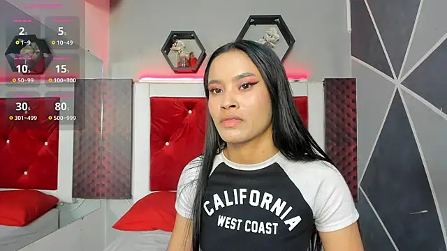 Snapshot of Karoll014 chatting on 31, 1, 2025 Karoll014 online show from 31, 1, 2025